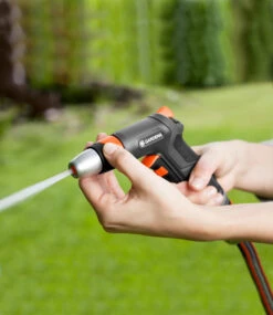 GARDENA® Premium Reinigungsspritze -Gartenpflanzen Geschäft 8968820981790